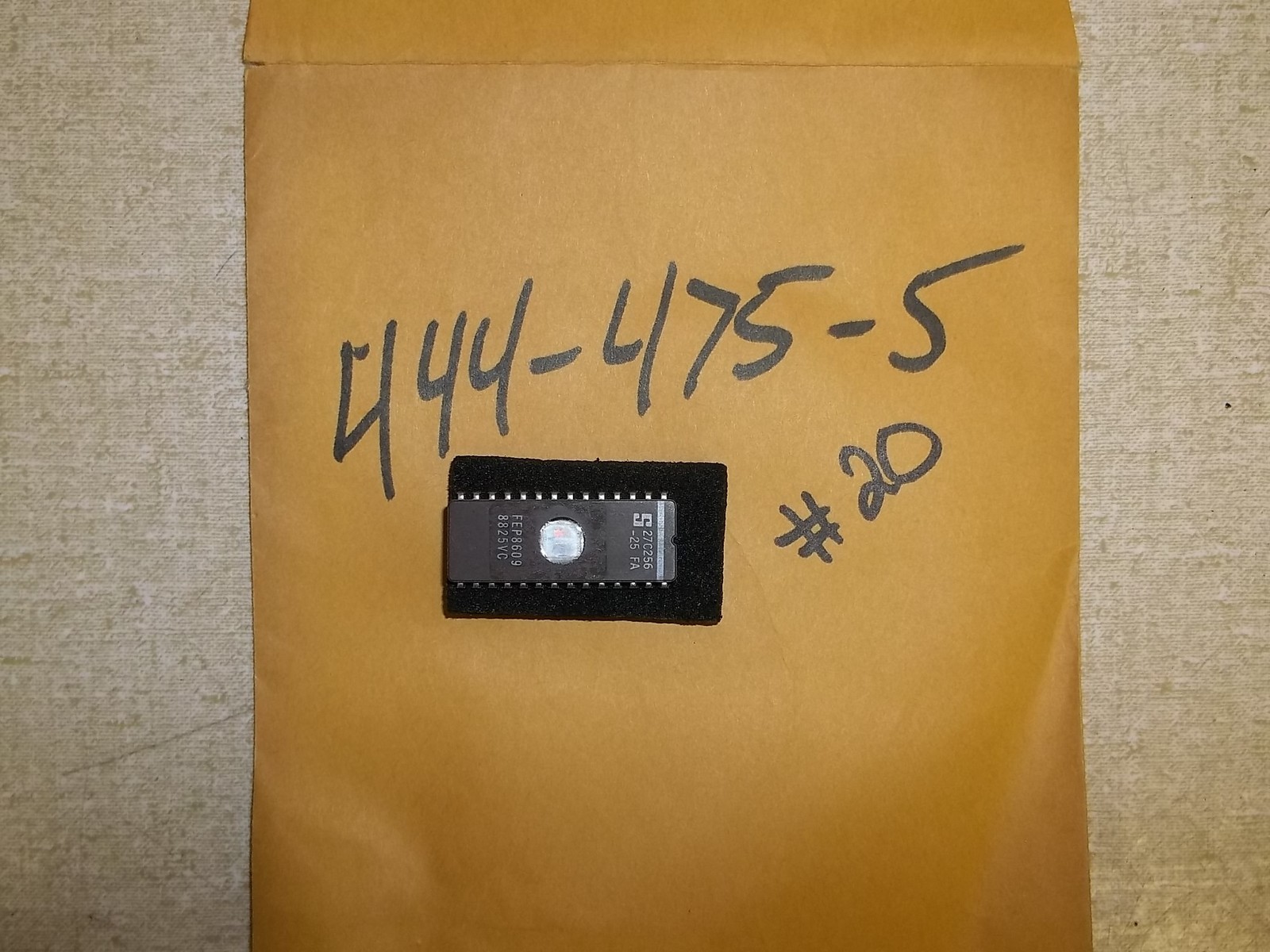 FEP8609 27C256 444-475-5 *FREE SHIPPING*