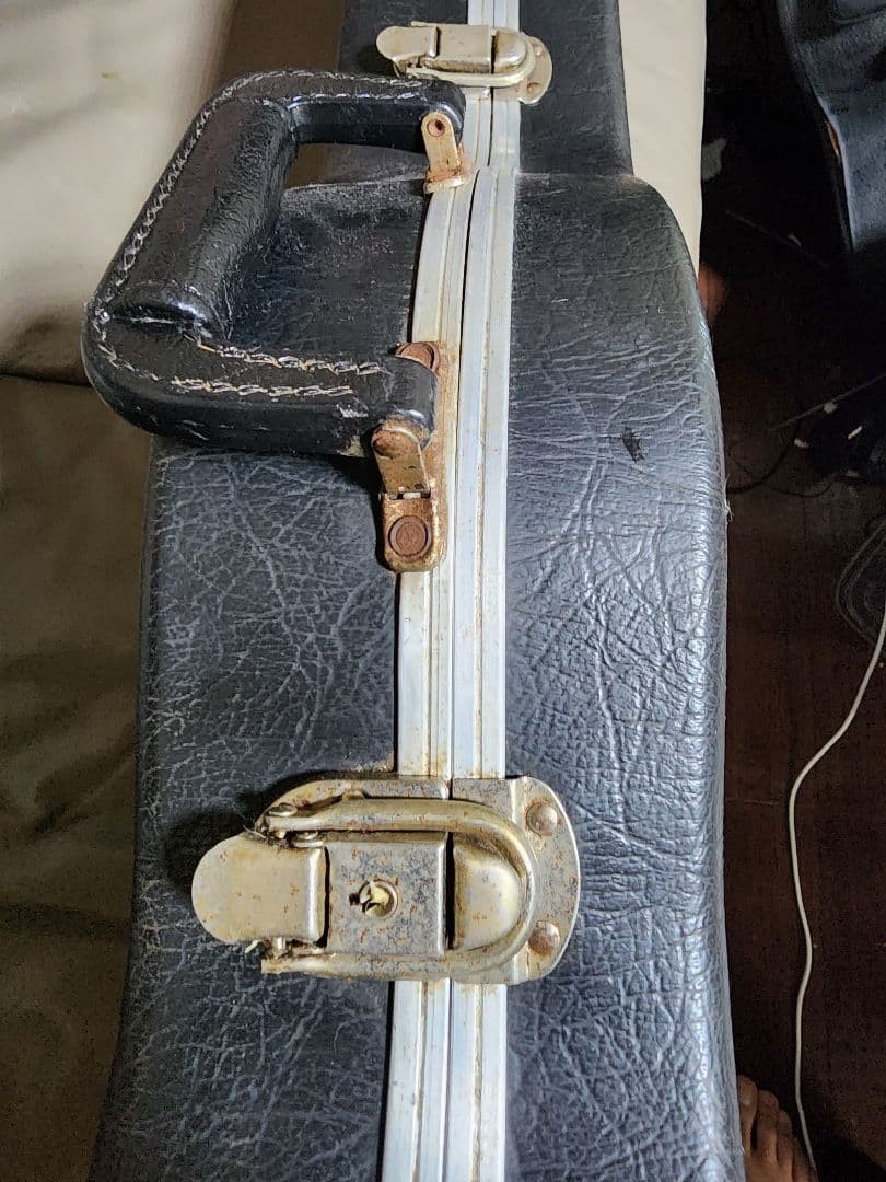 Fender Stratocaster Usa Hard Case Included