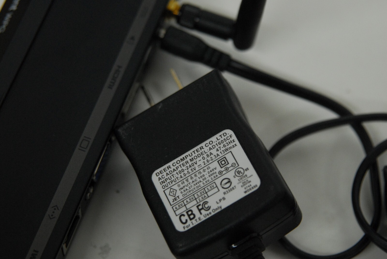wePresent WiPG-1000 Wireless Interactive Presentation Gateway
