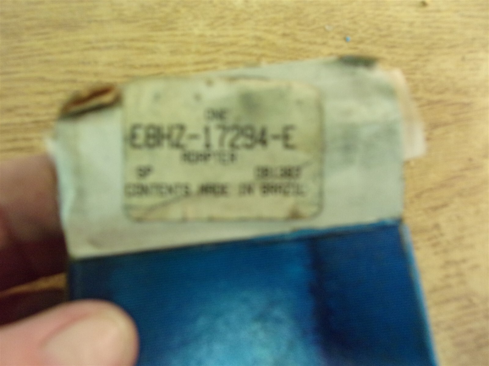 NEW   Ford E8HZ-17294-E Adapter *FREE SHIPPING*
