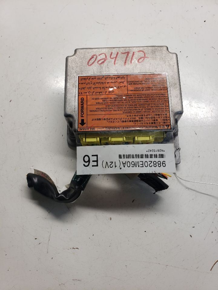 Chassis ECM ab Under Console Hatchback /11 Fits 10-12 VERSA OEM 1350247