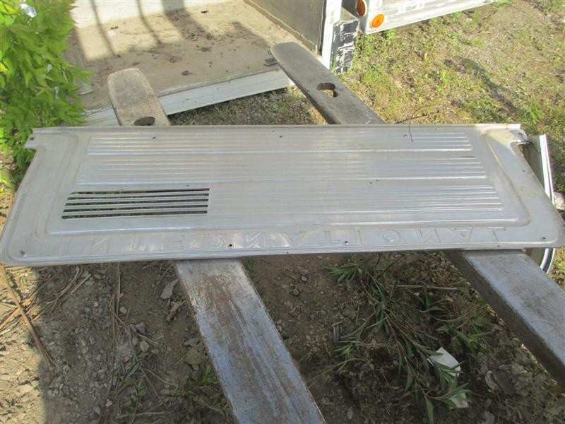 For INTERNATIONAL 1850 GRILLE N/A , OH