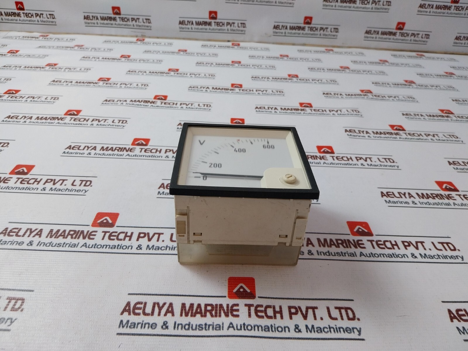 Gossen 0-600V Voltmeter 450/220V