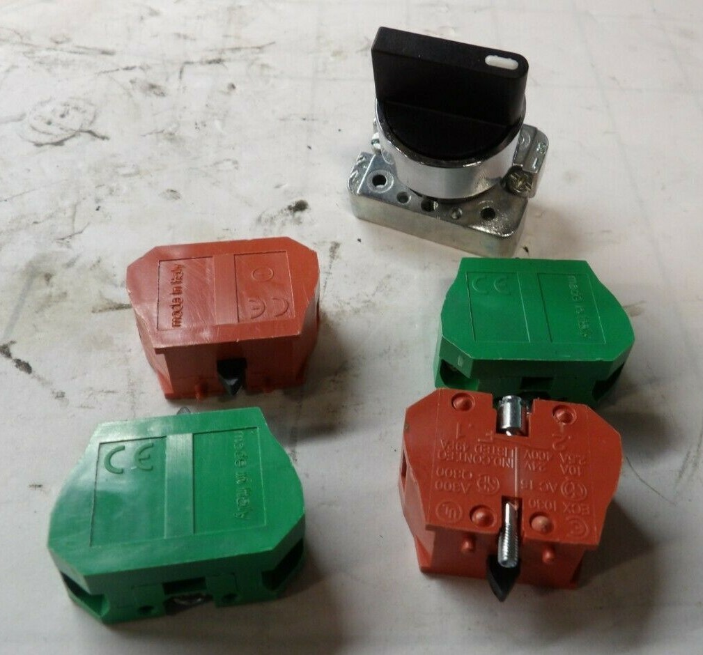 NEW AUTOMATION DIRECT 3-POS MOMENTARY SWITCH 2-NO 2-NC CONTACTS 22 MM GCX1330-22