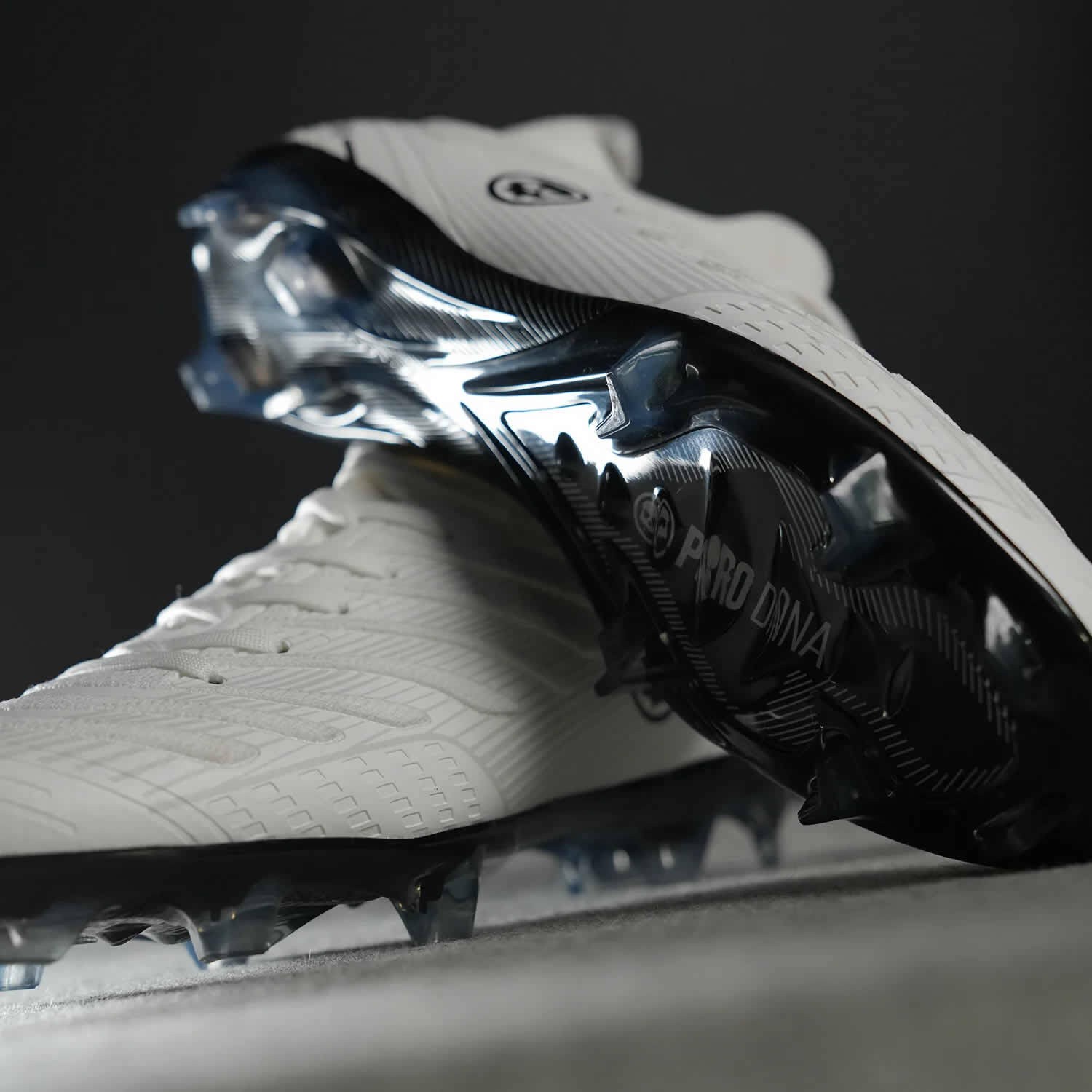 Infamous Pro DNA Voltrax Cleats - White - Size 13