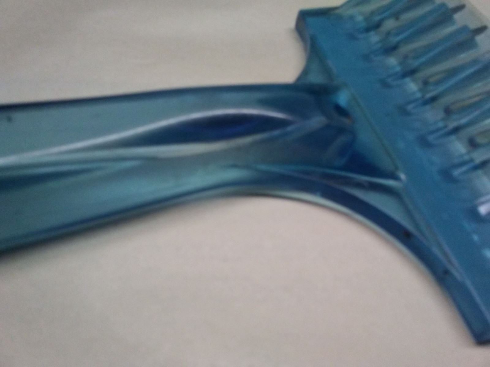 Vintage Ergo Flex plastic ice scraper