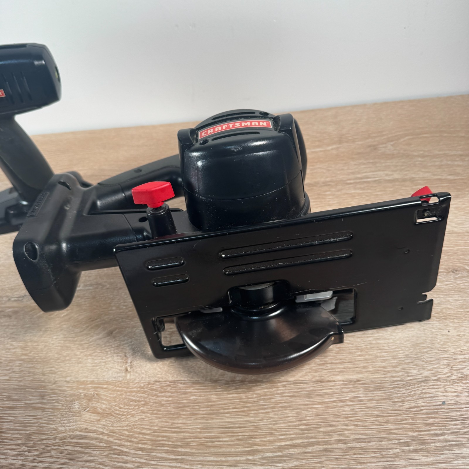 Craftsman 19.2v C3 Tool Set ½ Drill, 5.5” Trim Circular Saw, Fluorescent Light