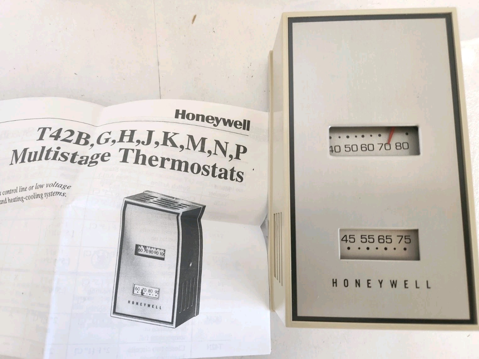 Honeywell T42M 1031 Multistage Line Voltage Thermostat – New Old Stock NOS AS-IS