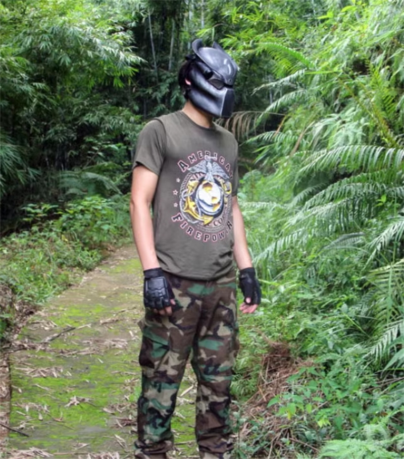Airsoft Paintball Mask Strike Protection Predator Light Alien Hunter Mask New