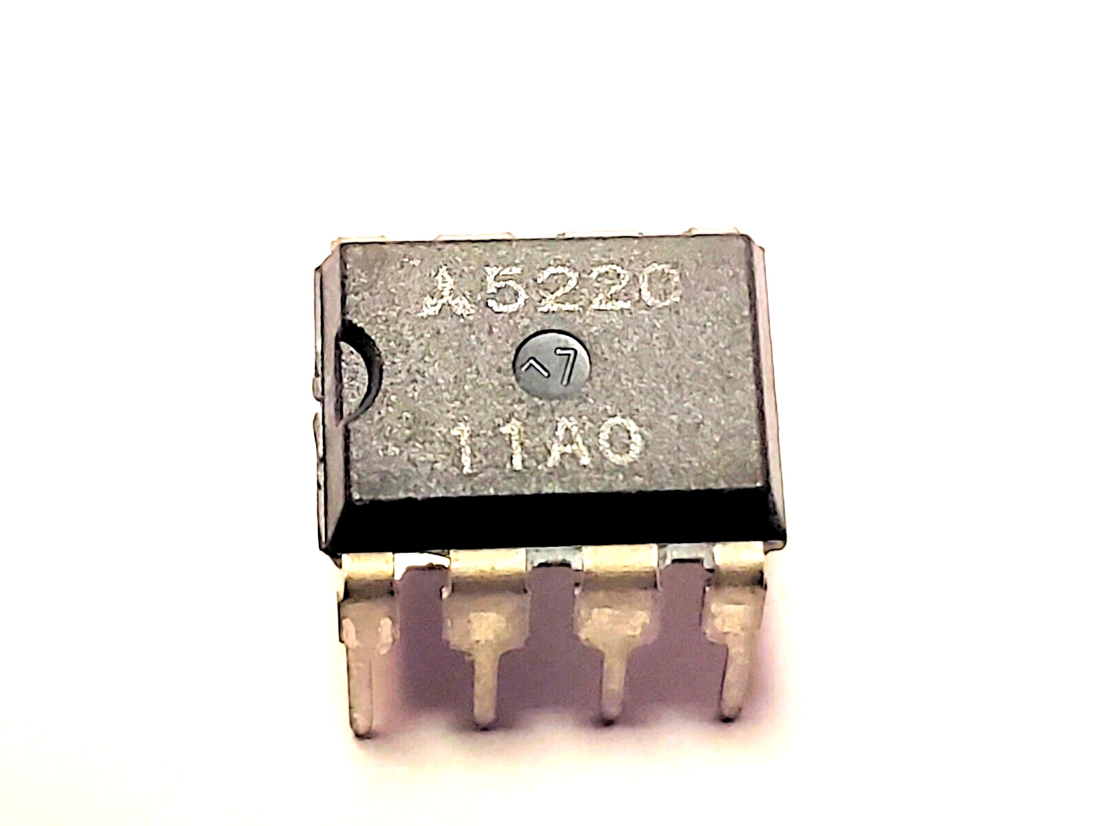 M5220P "Original" Mitsubishi 8P DIP IC 1  pc