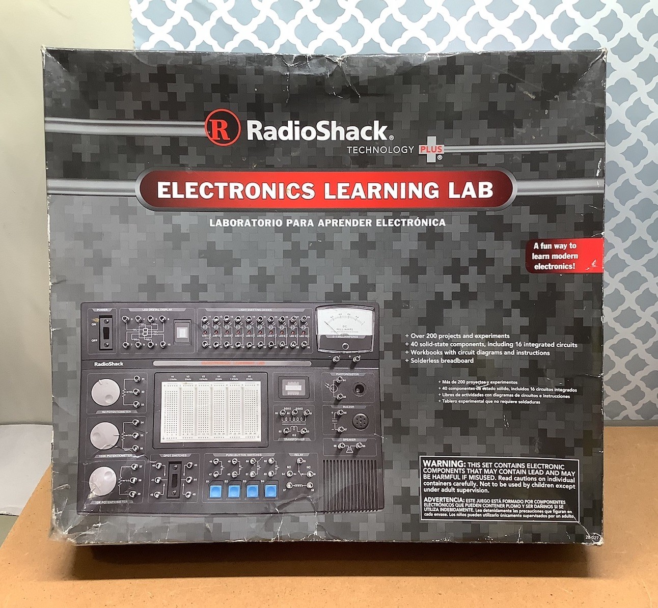 Radio Shack Electronics Learning Lab Model 28-027 - Untested - Read Description