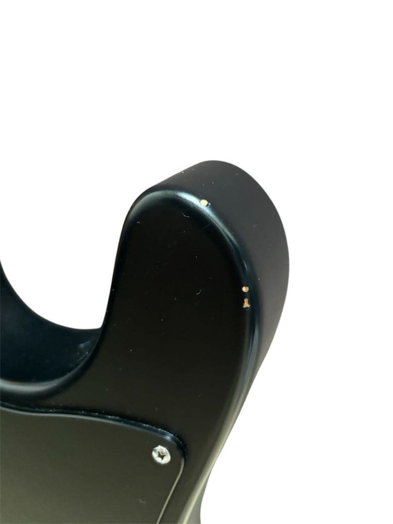 Dragonfly Border 666 Matte Black