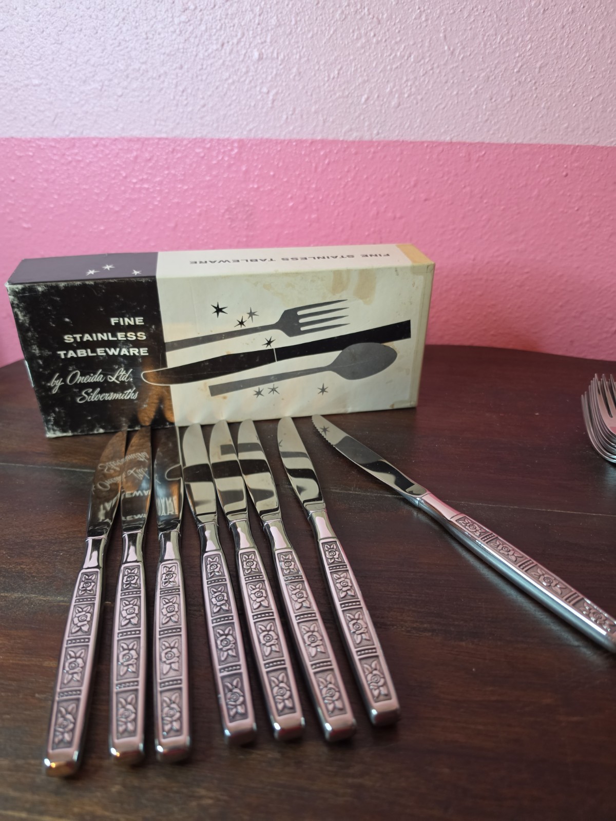 ONEIDA Vista ROSE Stainless Steel Flatware  49 Pieces