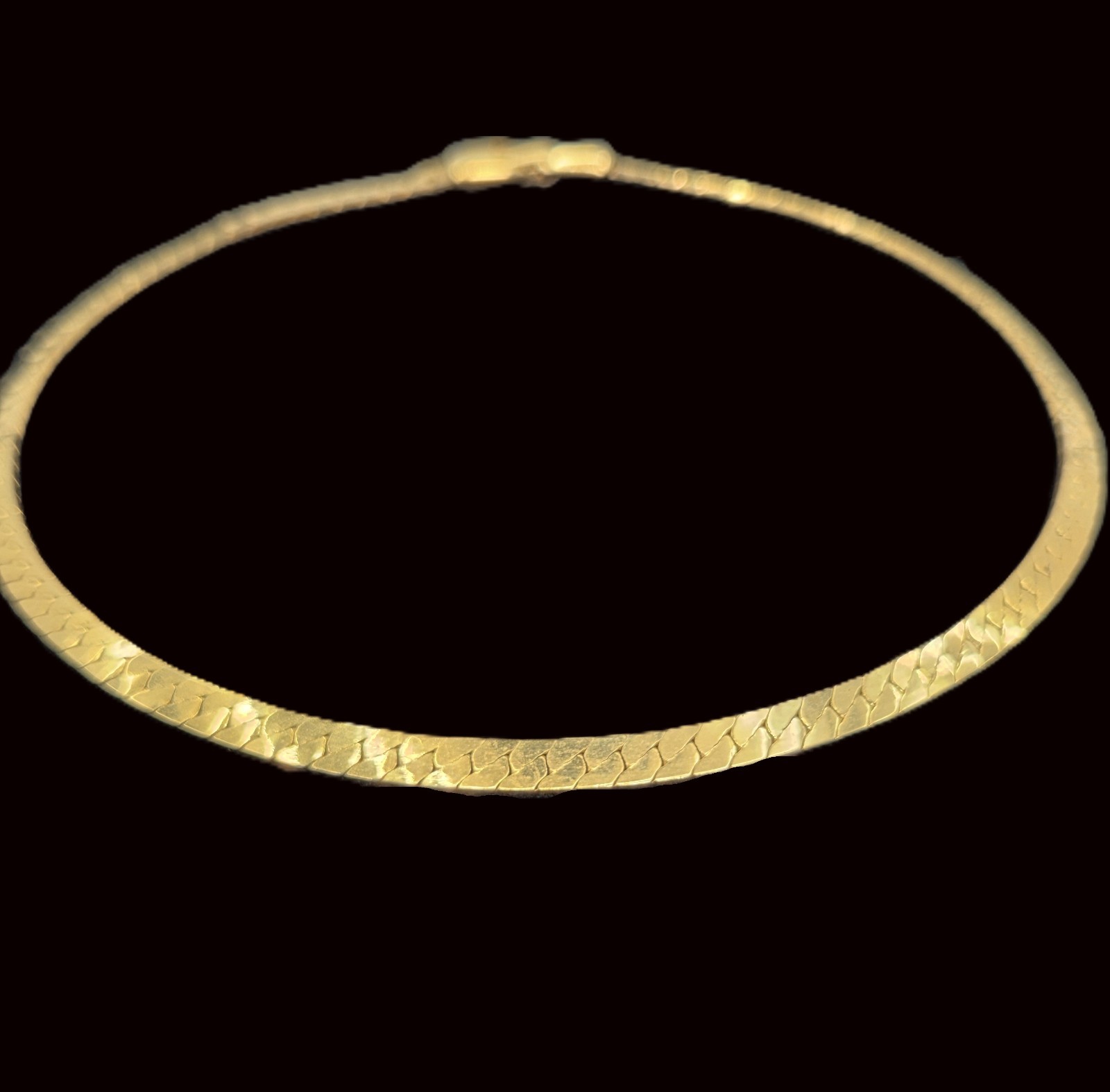 Vntg Napier Herringbone Choker in Gold Tone 80’s