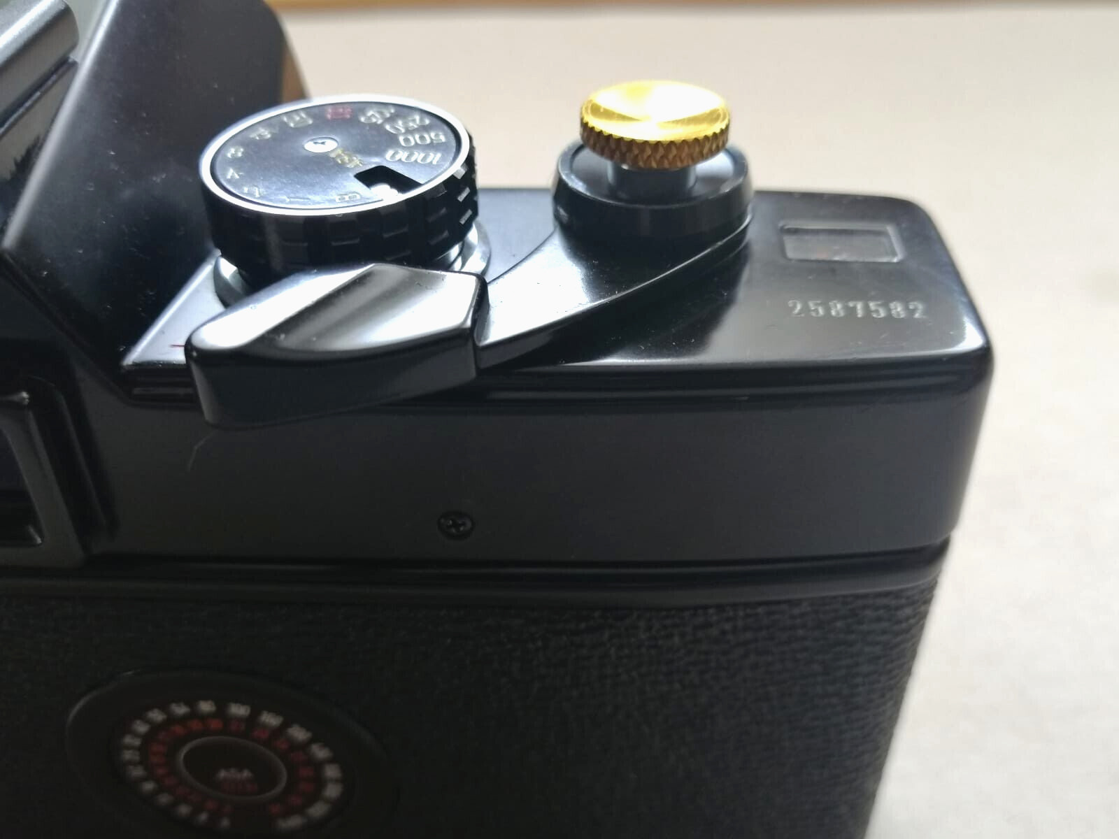 Camera Shutter Release Button for Standard Thread, Soft Shutter Release Button, Gold