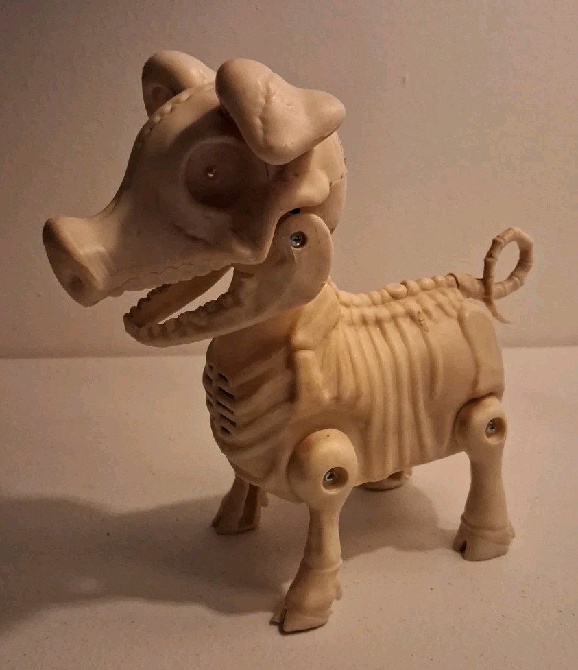 Animated Pig Skeleton 7"