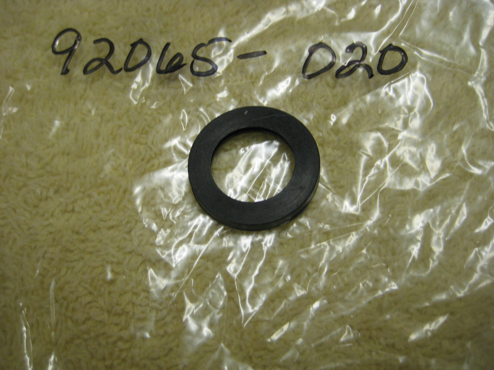 KAWASAKI S2/F4/F3/C2TR/C2SS/G3TR/G3SS OIL TANK CAP GASKET NOS!