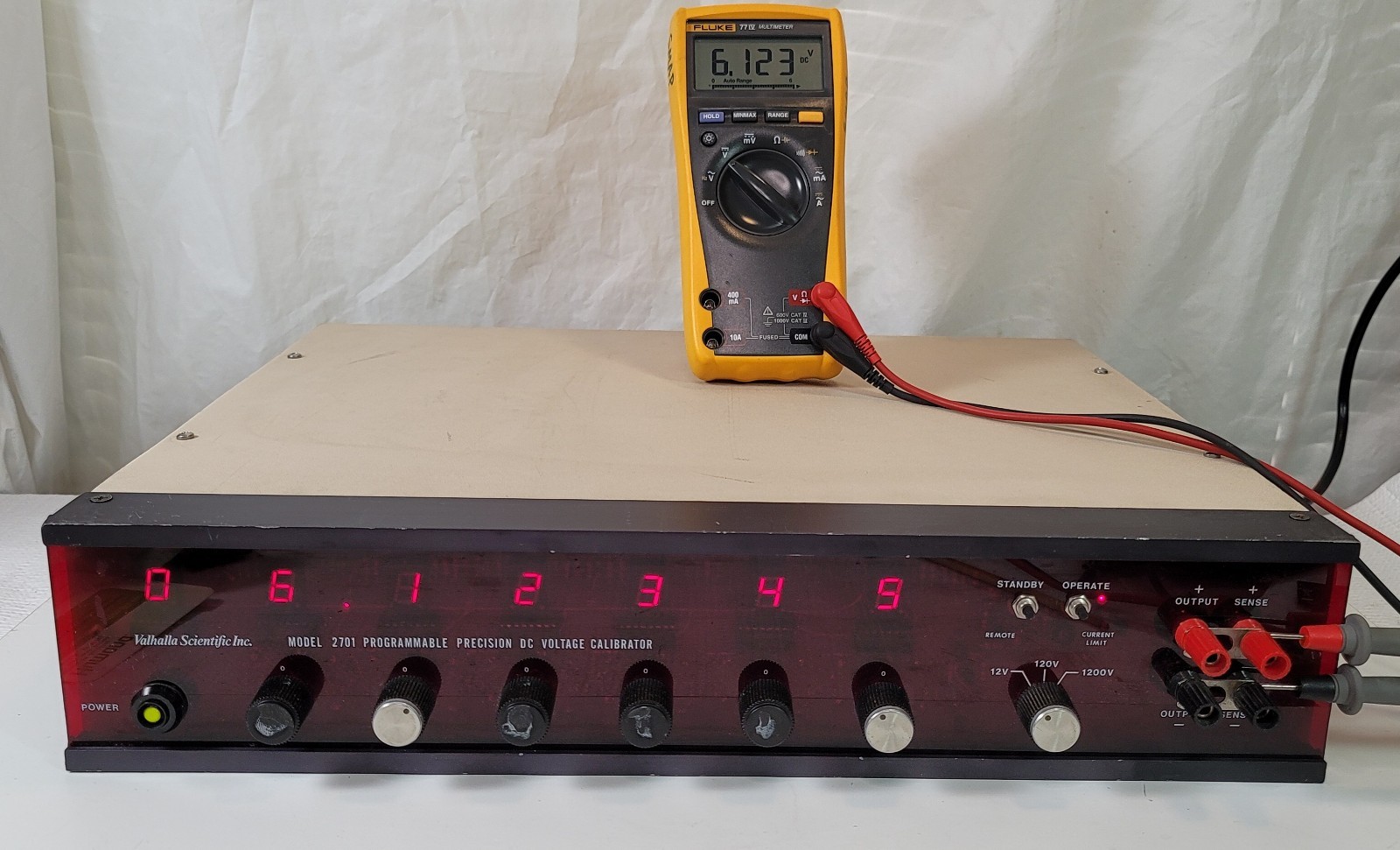 Valhalla Scientific 2701 Programmable Precision DC Voltage Calibrator Tested