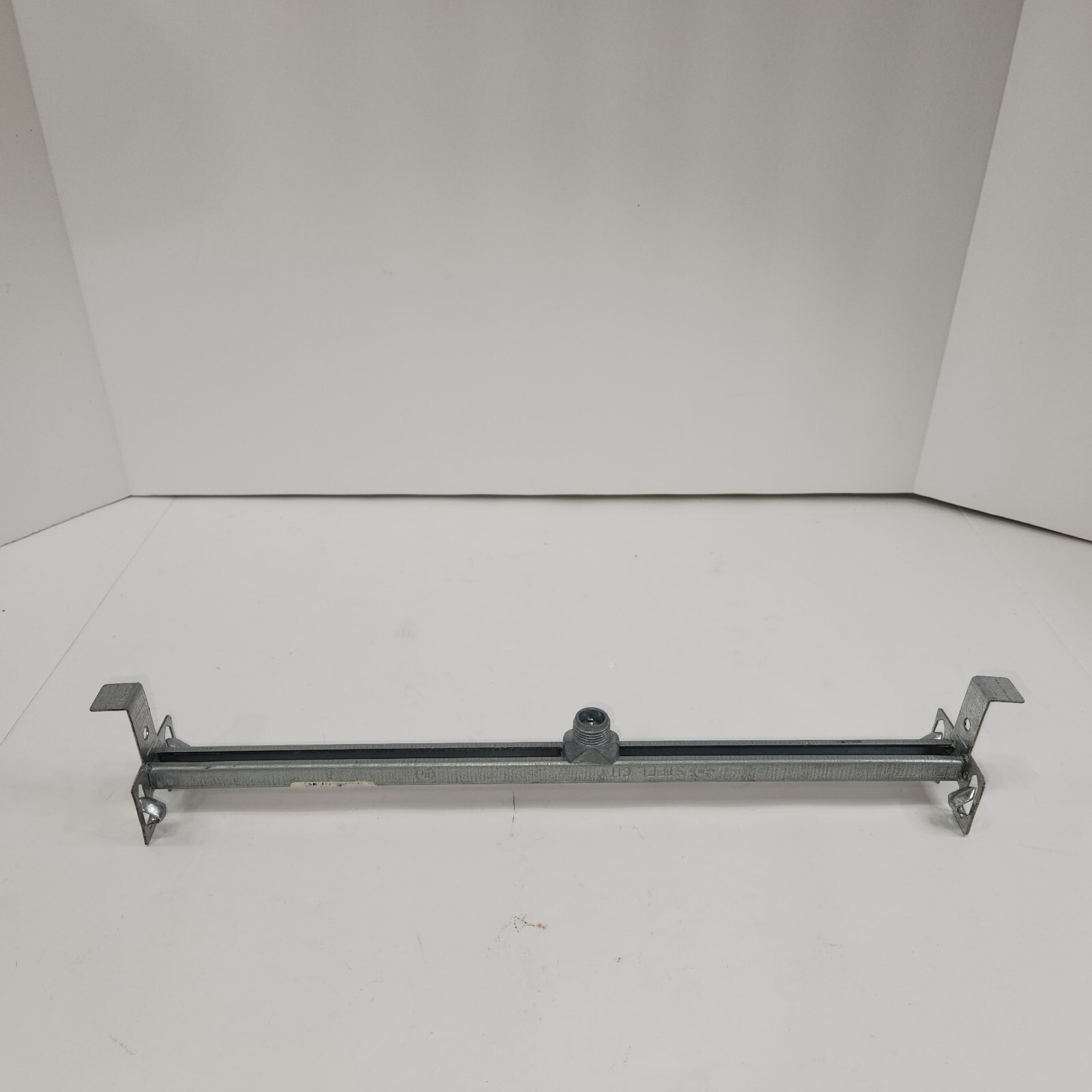 Steel City 6010ADW-25 Steel 50 lbs. Capacity Adjustable Bar Hanger