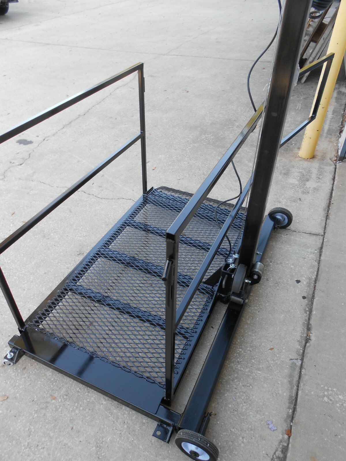 Vertical Platform Lift/Elevator