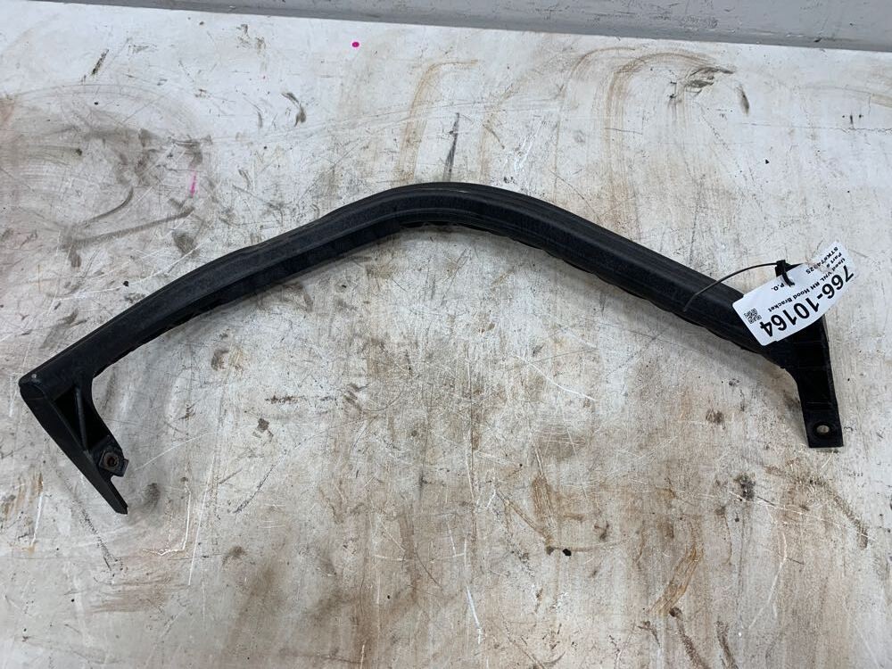 2016 Hood Bracket for Volvo VNL Gen 2 (766-10164)