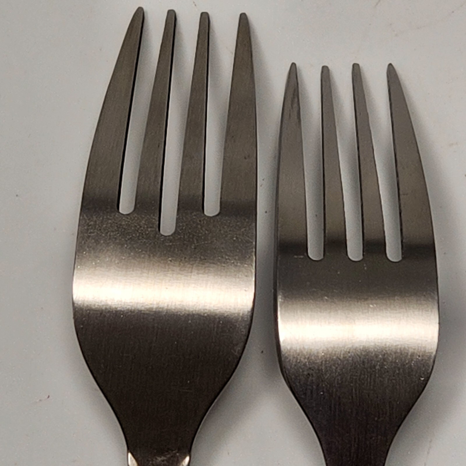 Simply Essential Milton 5-Pc Place Setting Flatware 18/0 Stainless Satin