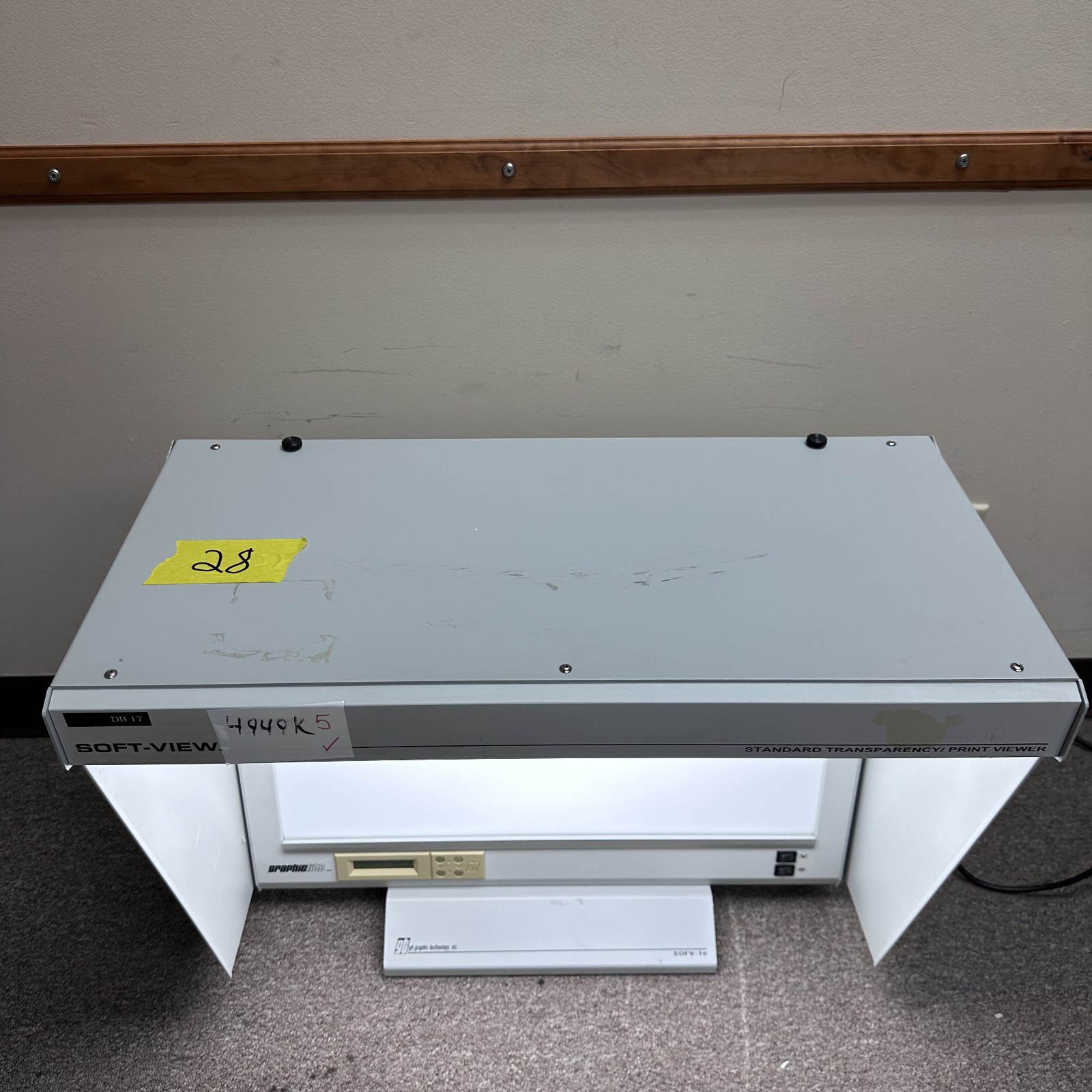 GTI Soft-View SOFV-1e Graphiclite D5000 Transmission/ Reflection Print Viewing