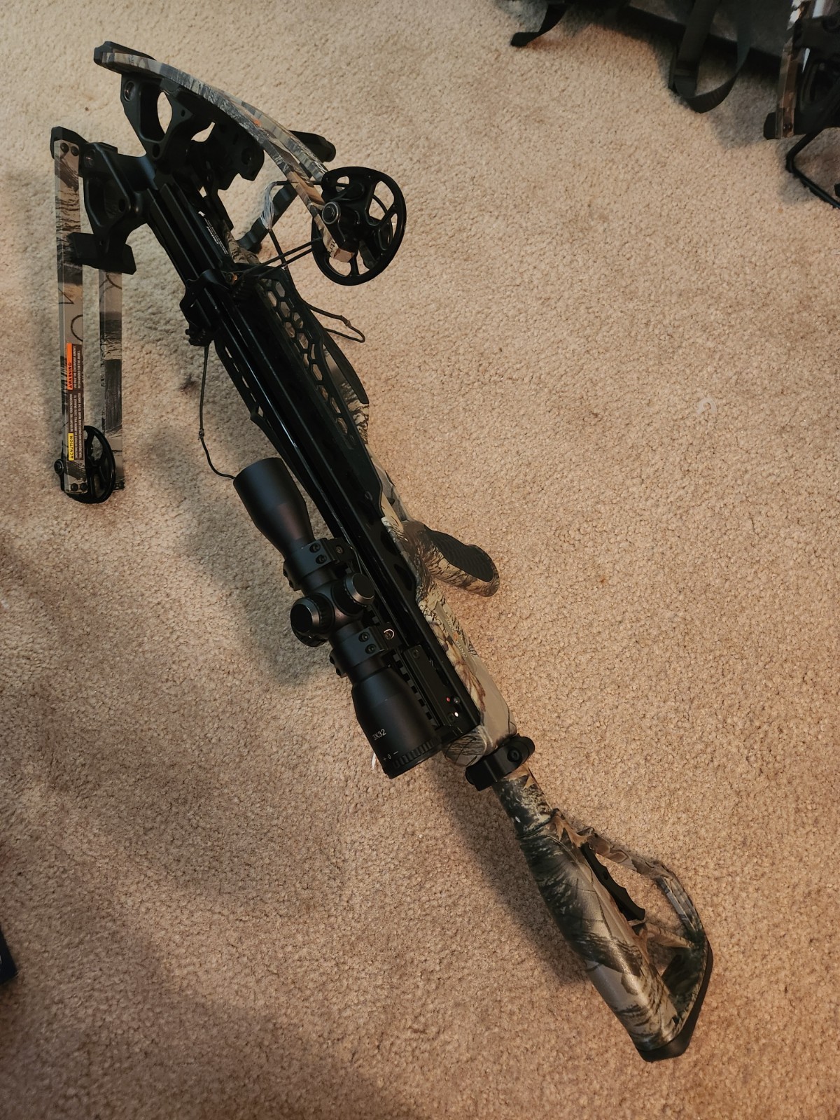 CenterPoint Archery CP400 Crossbow Camo/Black 400fps Scope Bolts Silent Crank