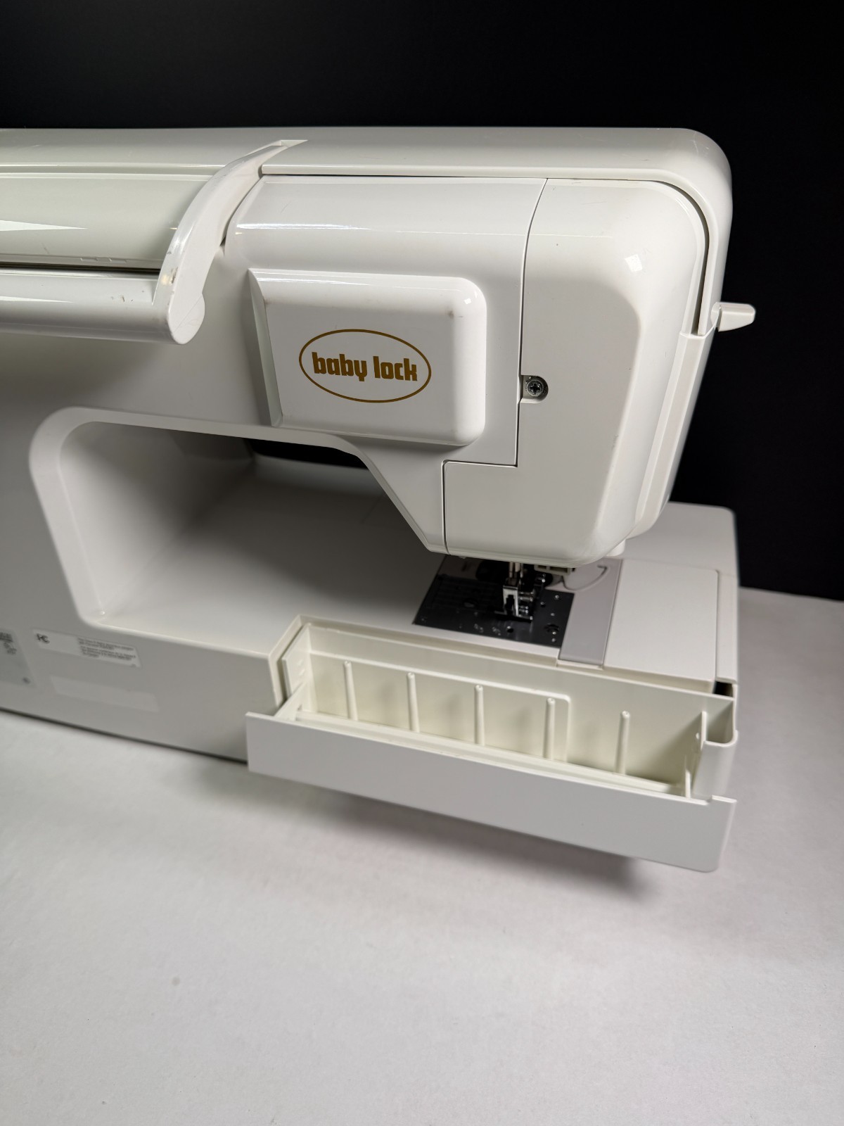 Baby lock espire BLSR sewing machine