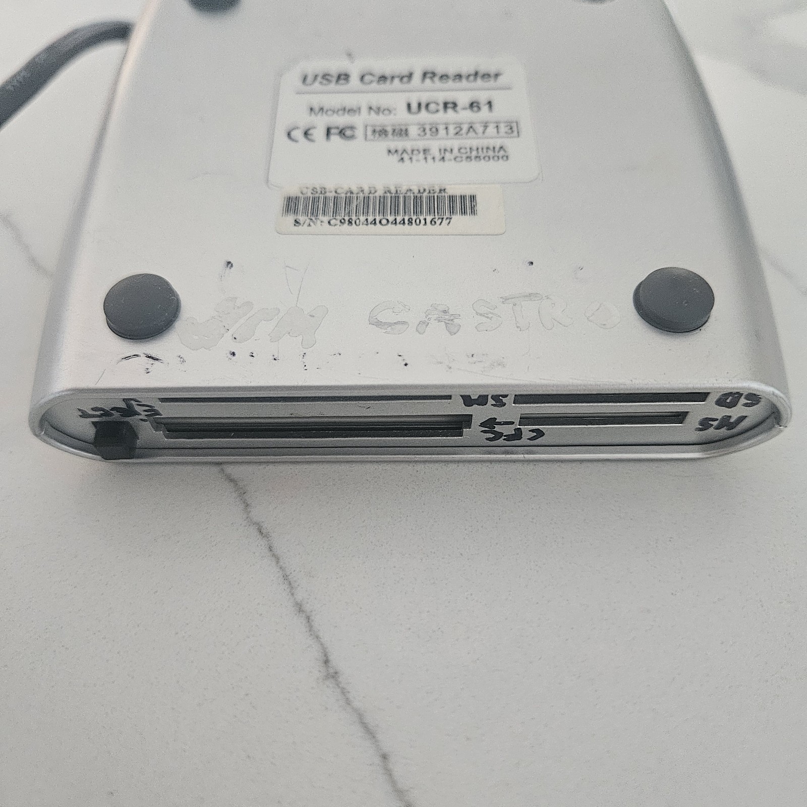 USB Card Reader 4 Ports Tested Works Model UcR-61
