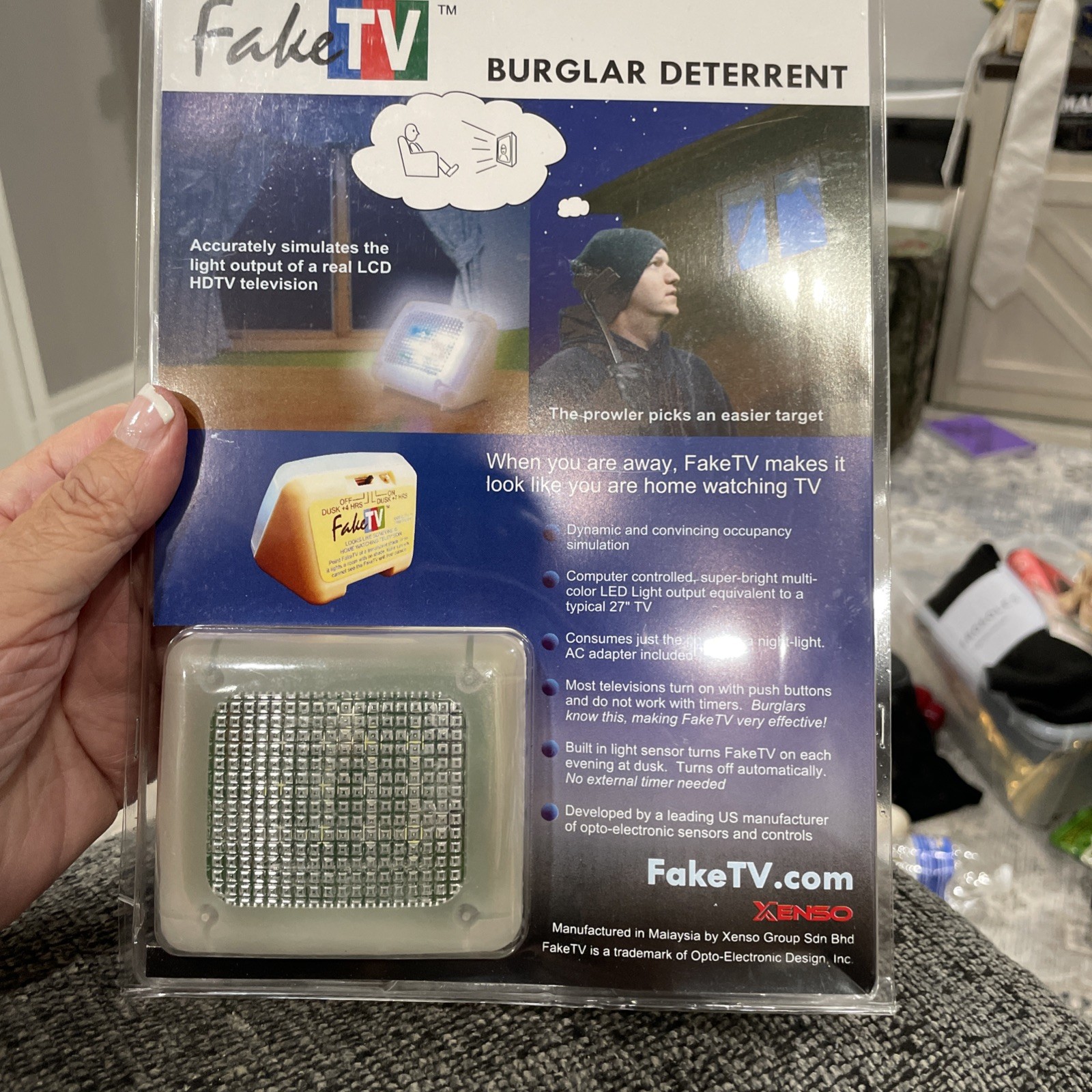 FakeTV FTV-10 Burglar Deterrent Television Simulator Pb3