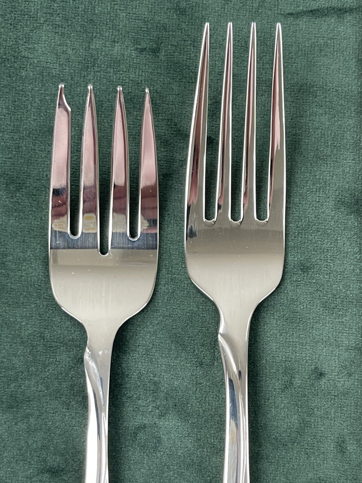 Oneida Stainless FLIGHT RELIANCE Flatware Place Setting Fork Spoon Knife 9-06