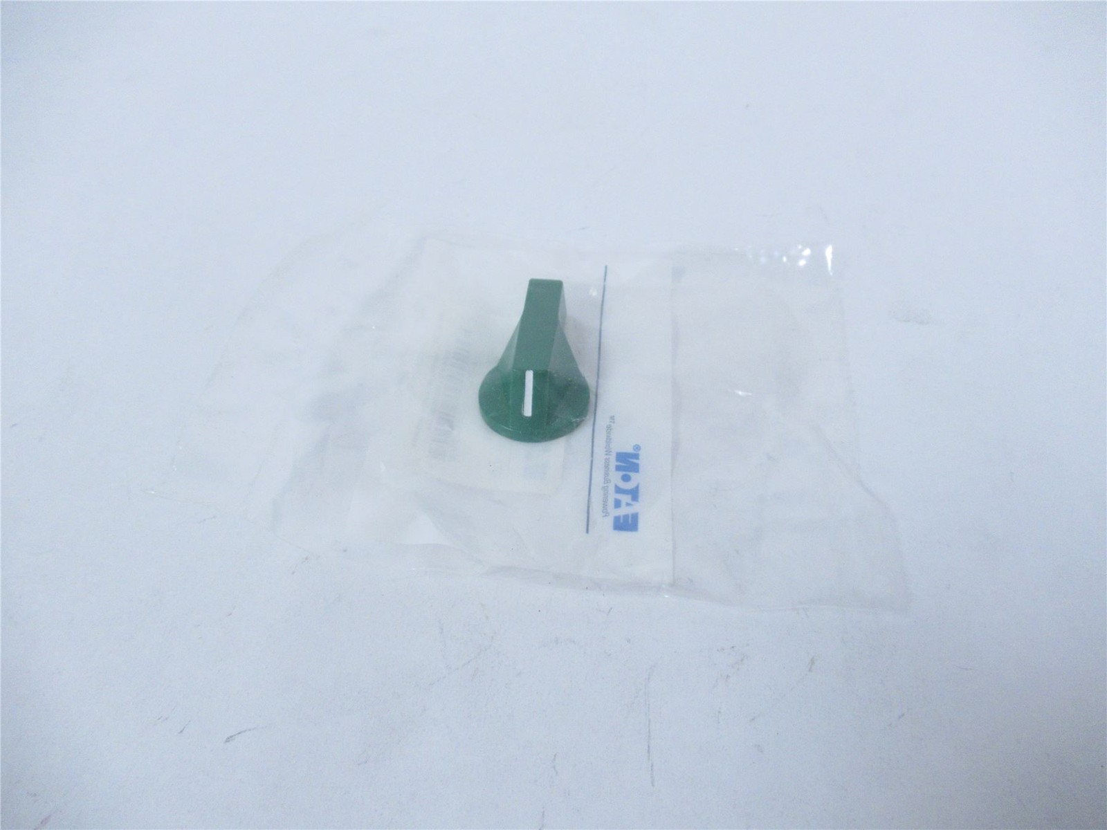 240476 New In Box; Eaton 10250TLG-GR Selector Switch Cap - Green