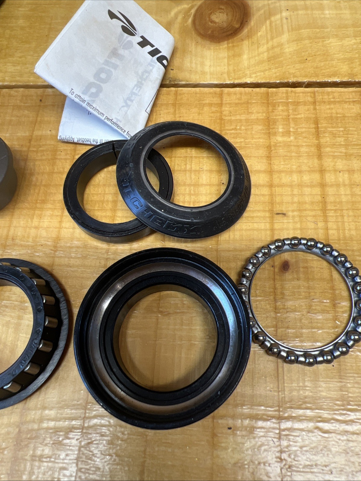 Tioga Alchemy Over Size Head Set For Threadless Steerer Model DL-TRB Black