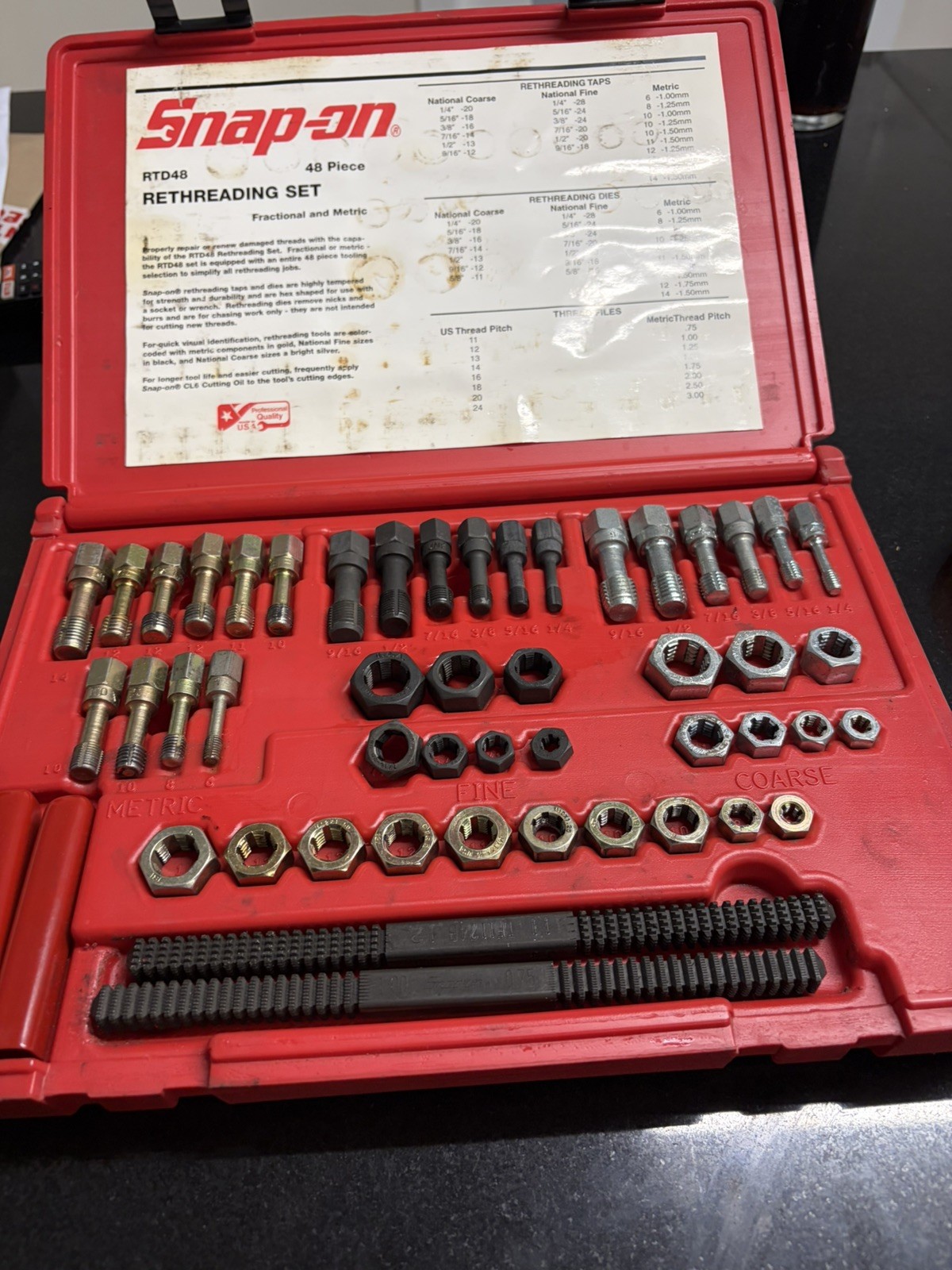 Snap On 48 pc Master Rethreading Tap and Die Set RTD48