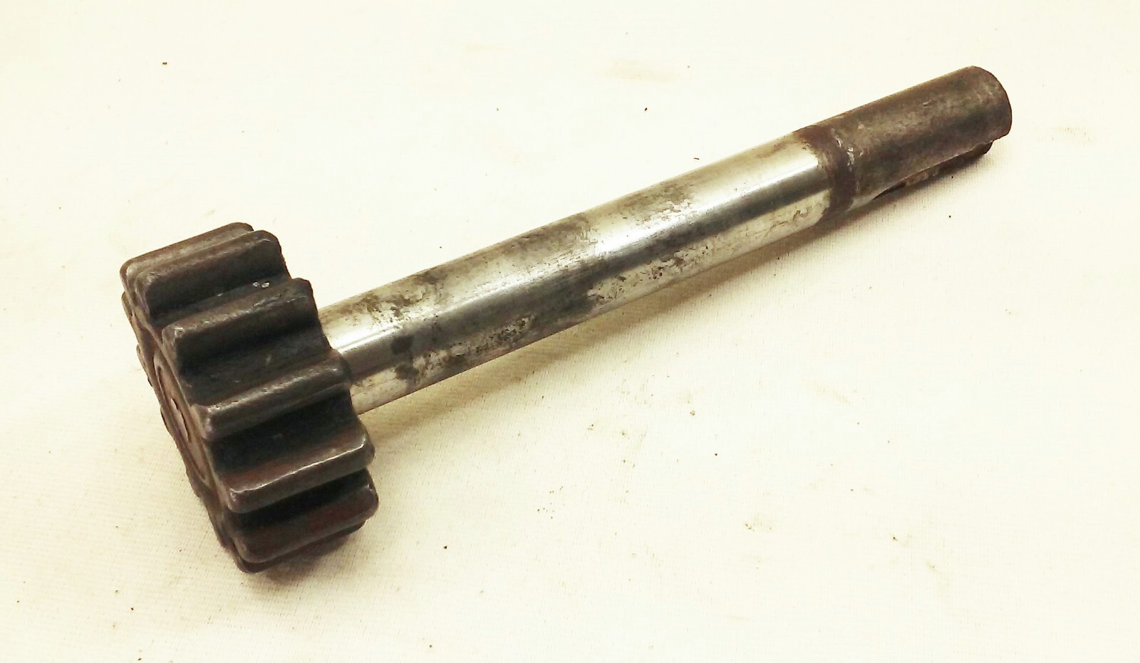 Vtg antique hand crank post drill press pinion gear shaft part silver mfg.
