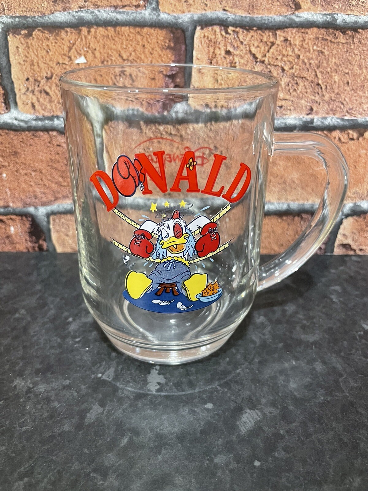 WALT DISNEY DONALD DUCK GLASS BOXING Disneyland resort Exclusive