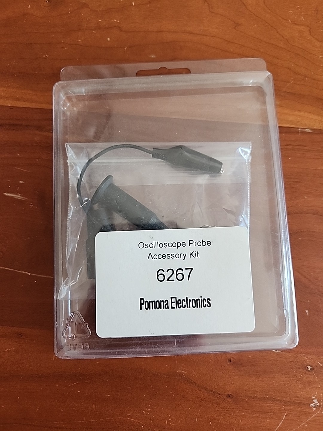 New  Oscilloscope Probe Kit & Accessory Set, Pomona Electronic #6267