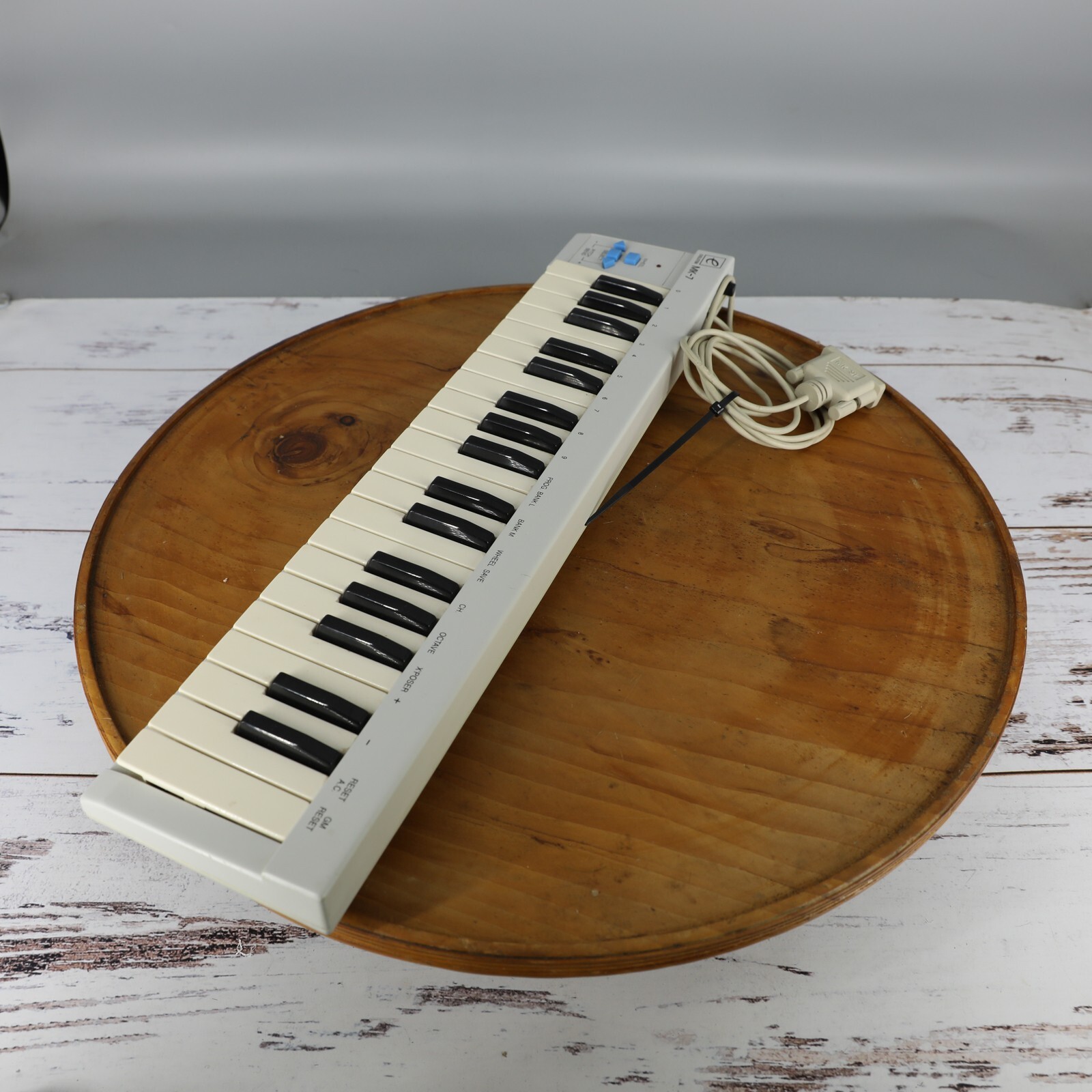 Evolution MK-7 Midi Controller Keyboard - Working