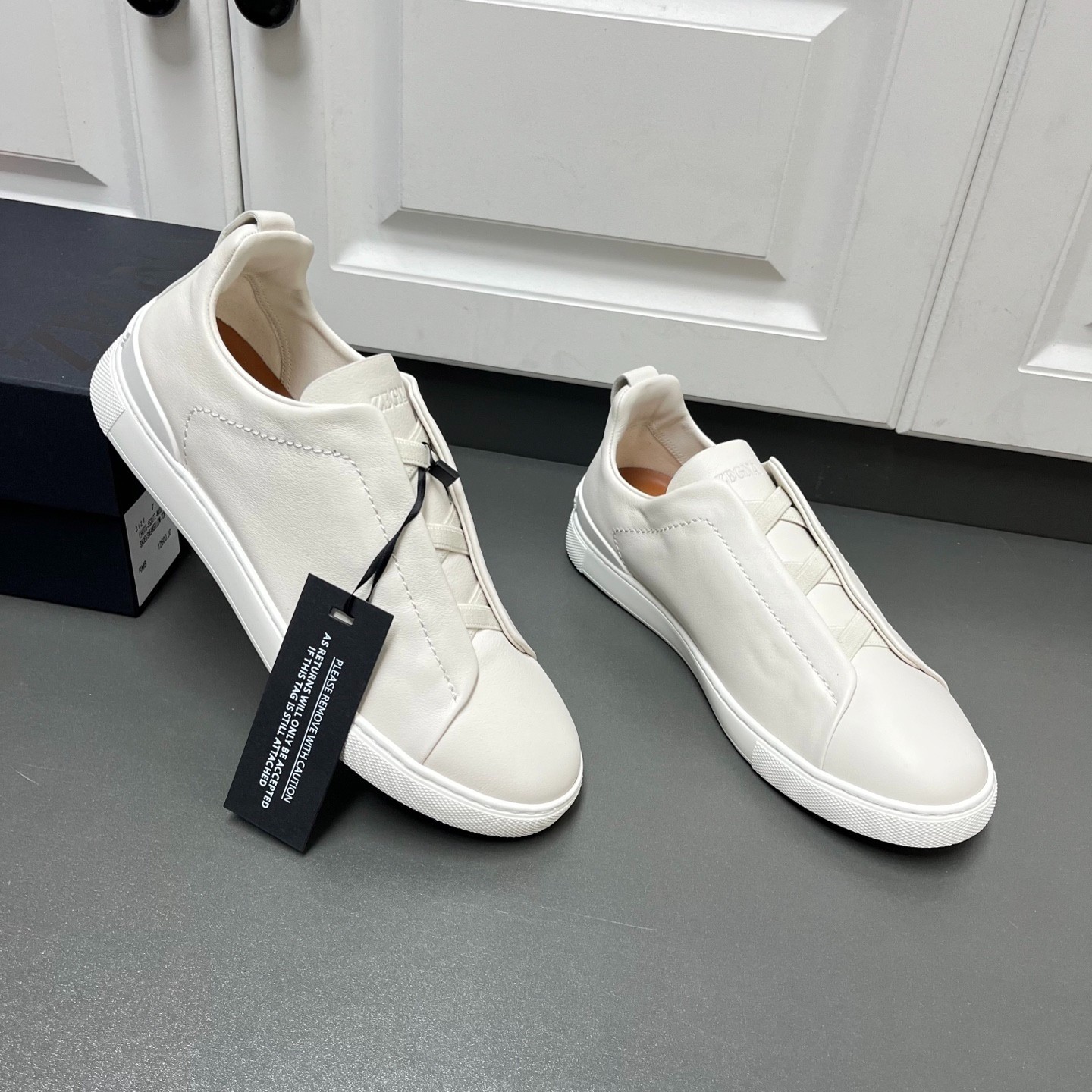 𝐙𝐄𝐆𝐍𝐀 Triple Stitch Sneakers White EU 43