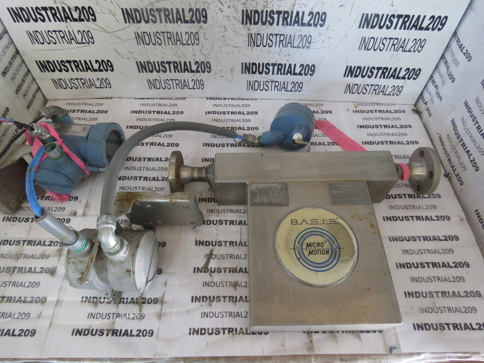 MICRO MOTION 1'' F100SI128SU w/ TRANSMITTER USED