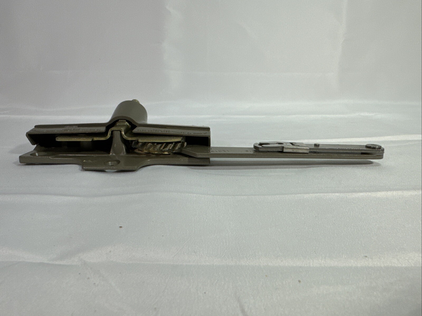 Andersen Split Arm Operator in Stone Color (1982-1995)