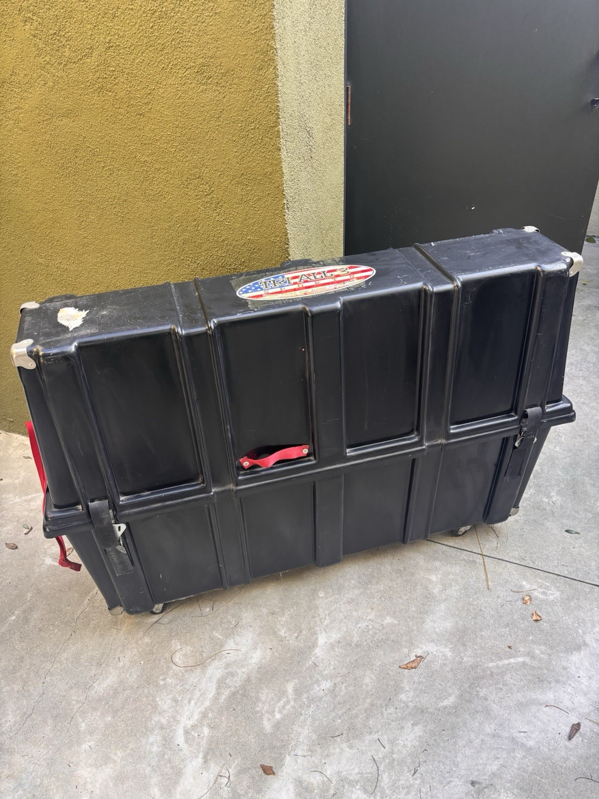 VELO TRI-ALL 3 SPORTS Hard Case Bike Case with Wheels