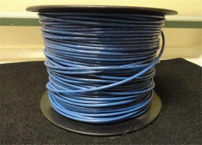 E10048 16AWG TFFN Cu Strand Wire (25Ft) Blue Insulation Gas/Oil Resist Essex B21