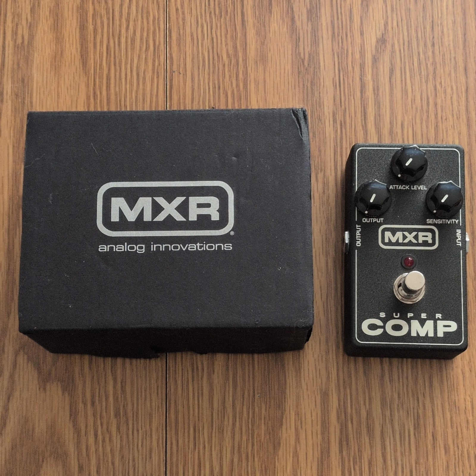 MXR Super Comp M132 Analog Compressor Effects Pedal for Electric Guitar