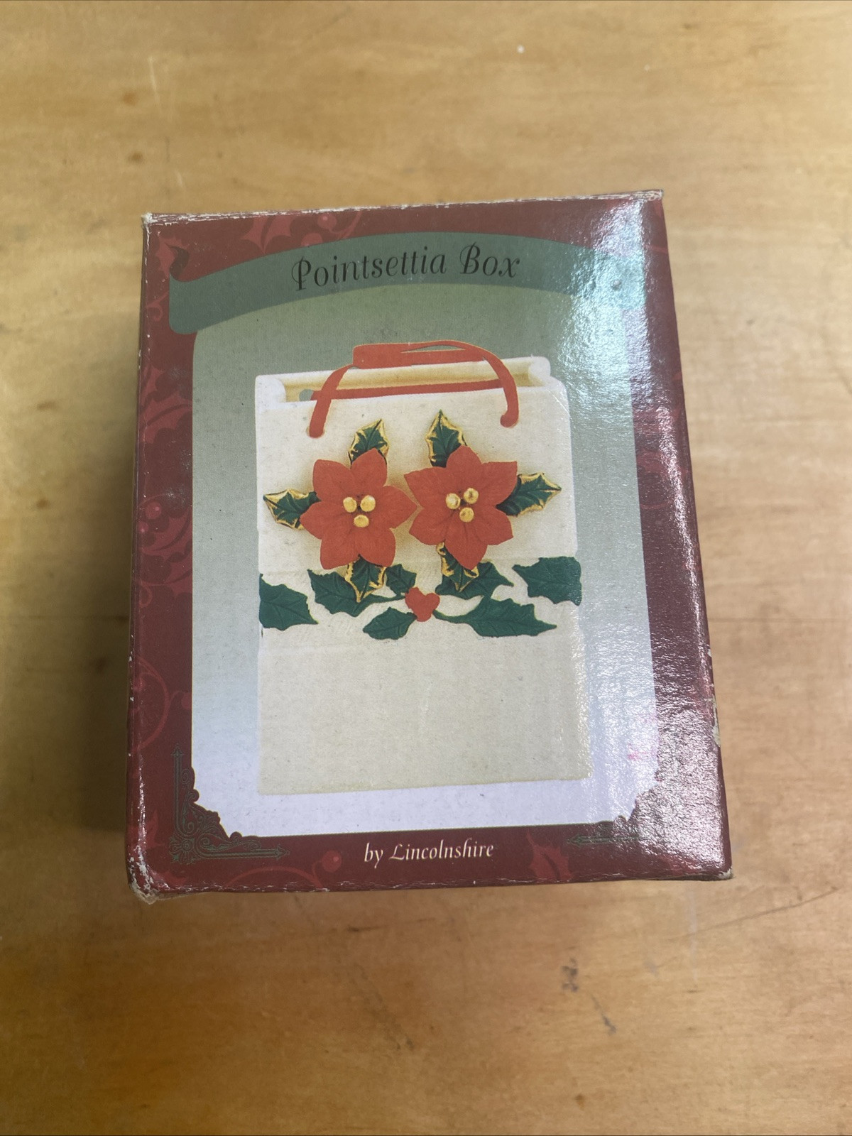 Lincolnshire Poinsettia Box