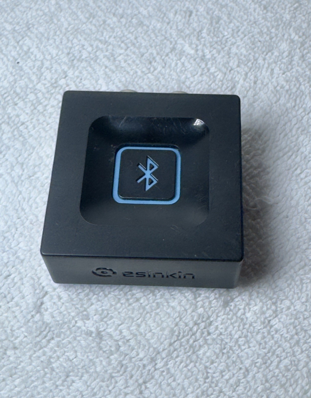 Esinkin Wireless Audio Bluetooth Audio Adapter for Music Streaming Sound System