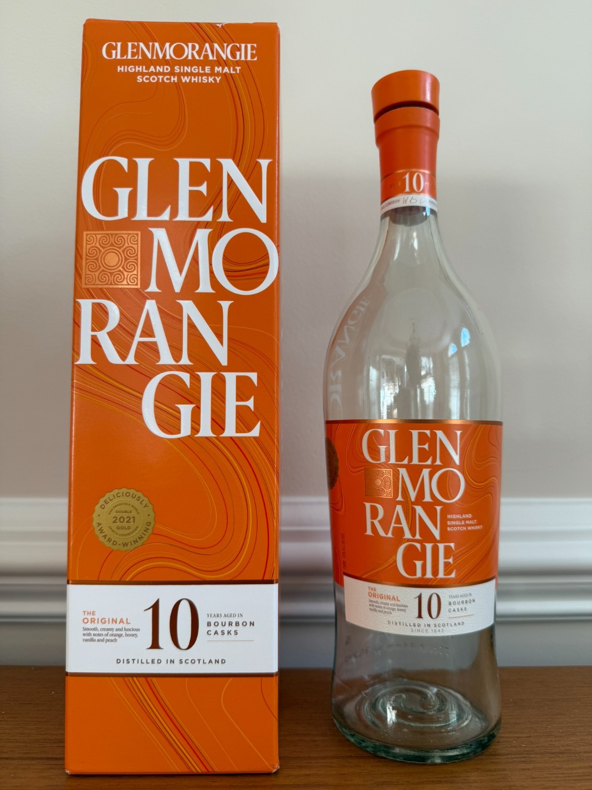 Glenmorangie Scotch Whisky 10 years 750 ml empty bottle and box