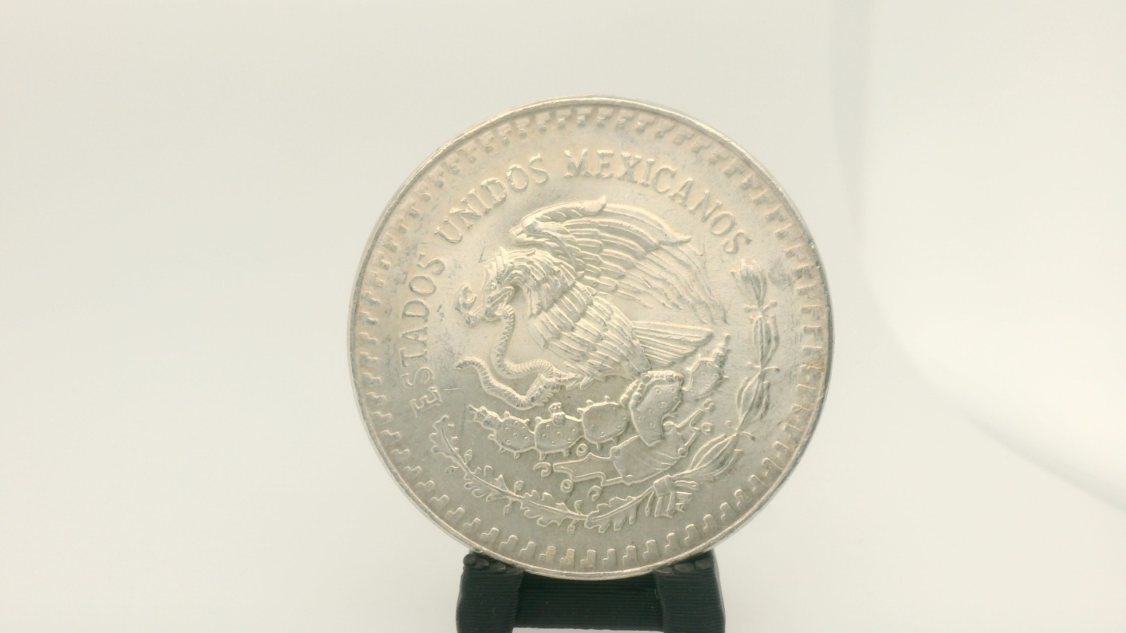 1986 Mexico 1 oz .999 Silver Libertad AU