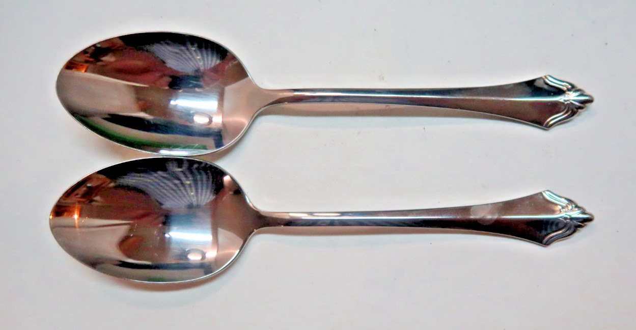 Oneida Community Stainless Kenwood 2 soup spoons 7 1/8"